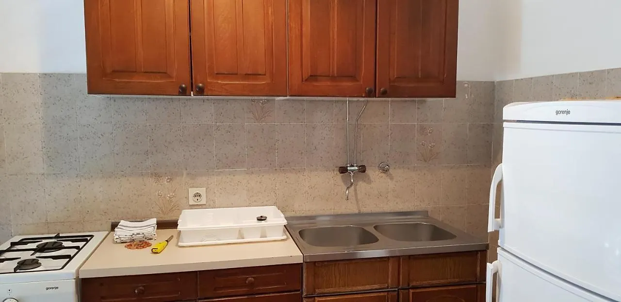 بيت ضيافة Apartmani Ivanka Šimuni